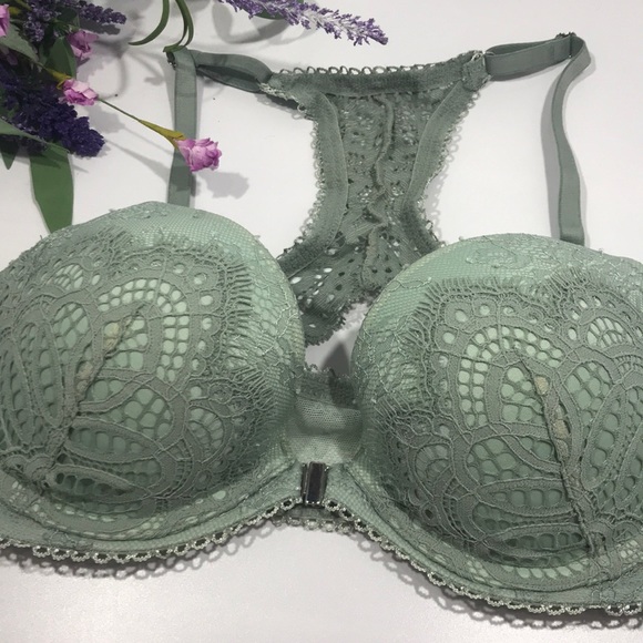 Victoria's Secret Dream Angels Push-up Bra - Picture 14 of 15